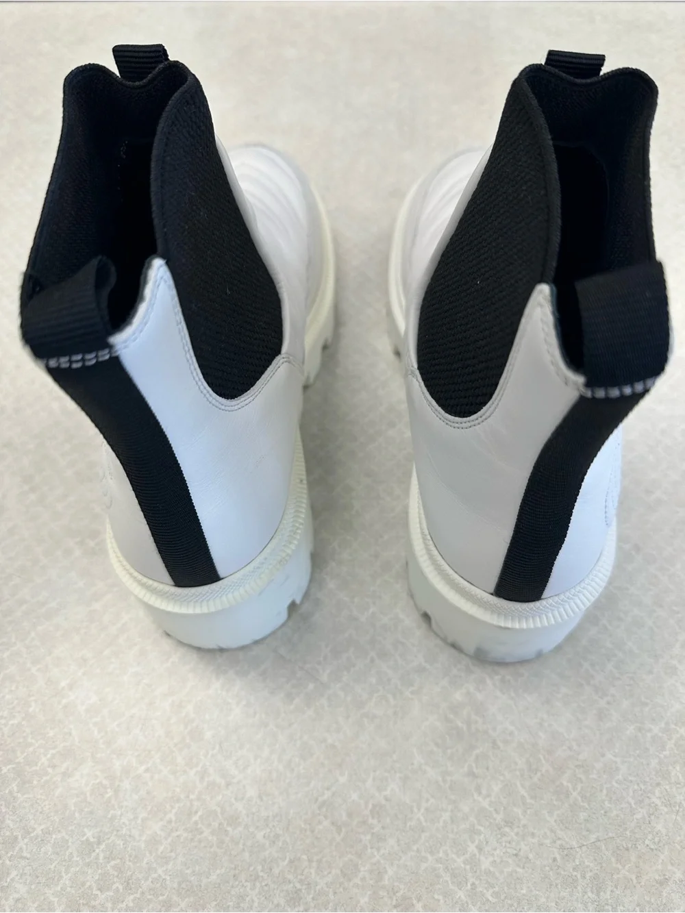 Gucci Women’s White and Black Slip-On Quilted Boots